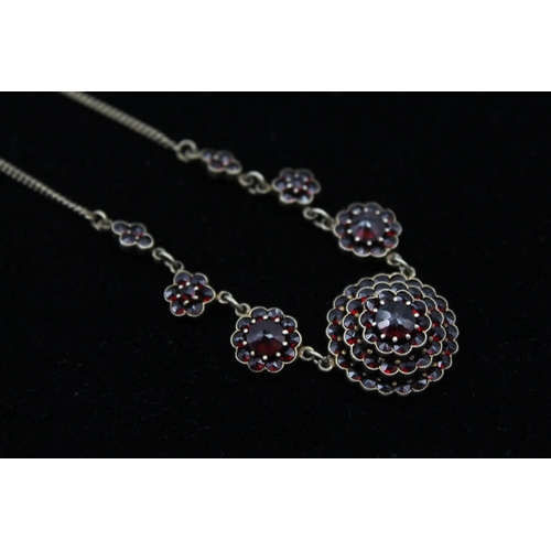 194 - A Silver Bohemian Garnet Necklace (12g)