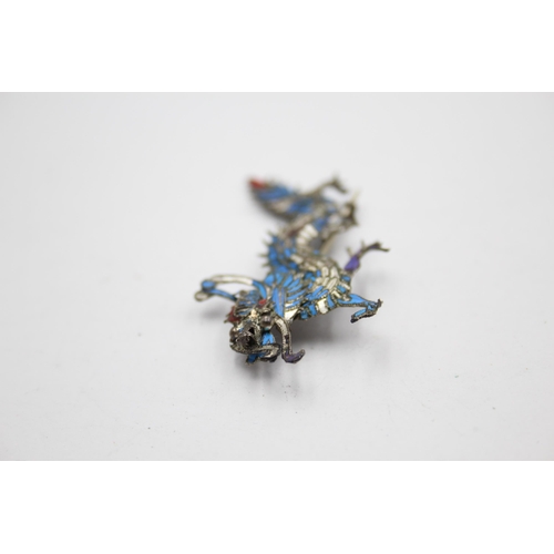 205 - An Antique Silver Tian Tsui Kingfisher Wing Dragon Brooch (5g)