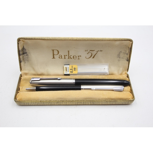 298 - Vintage PARKER 51 Black FOUNTAIN PEN w/ Brushed Steel Cap, Pencil, Original Box