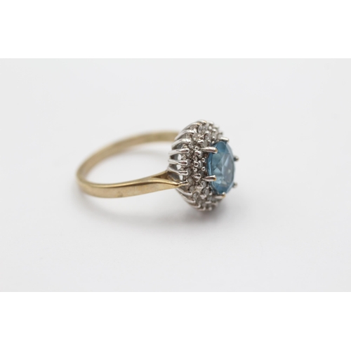 35 - 9ct Gold Blue Topaz & Diamond Cluster Ring (3.7g) size N