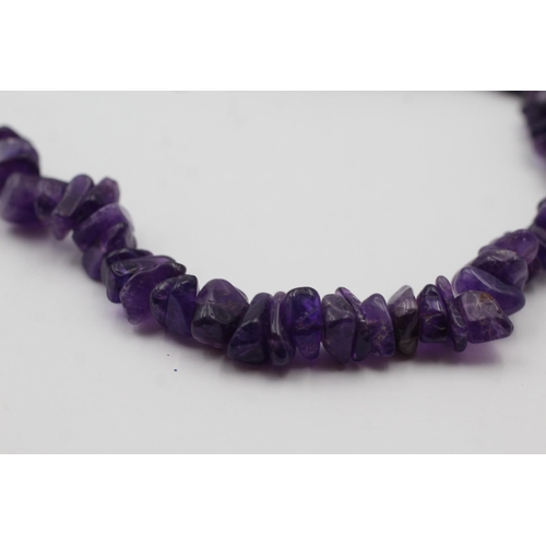 39 - 9ct Gold Clasp Raw Amethyst Beads Necklace (63.4g)