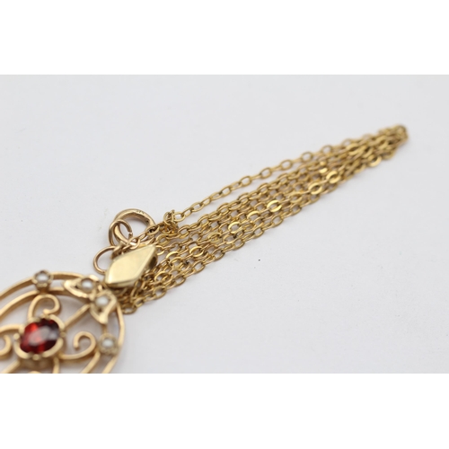 53 - 9ct Gold Garnet & Pearl Openwork Pendant Necklace (3.7g)