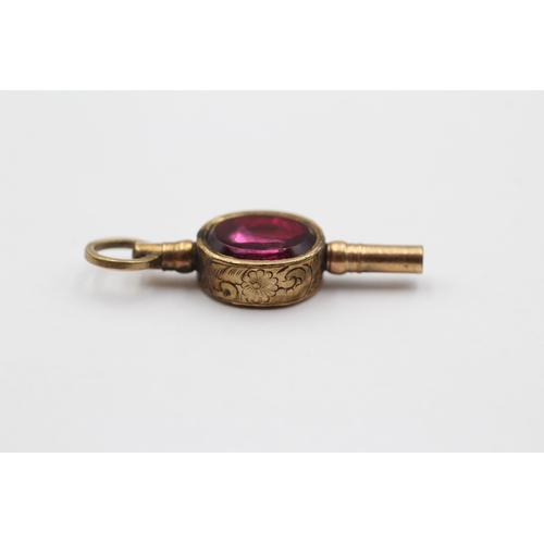 75 - 9ct Gold Antique Bloodstone & Paste Watch Key (2g)