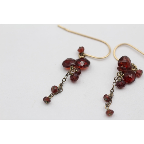 9 - 9ct Gold Faceted Garnet French Wire Drop Earrings (1.7g)