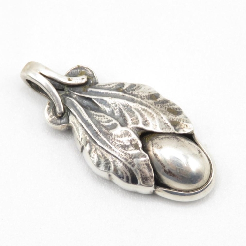 175 - A Silver Pendant By Georg Jensen (13g)