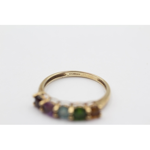 102 - 9ct Gold Garnet/Amethyst/Topaz/Emerald/Citrine Acrostic Five Stone Ring (1.6g) size P