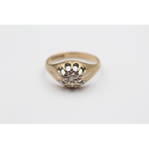 150 - 9ct Gold Vintage Diamond Solitaire Buttercup Setting Ring (2.8g) size Q