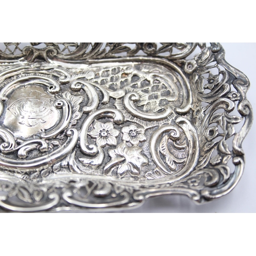 241 - Antique Victorian 1900 Birmingham STERLING SILVER Vanity Tray / Dish (68g)