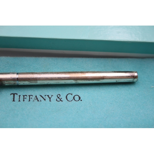 247 - TIFFANY & CO. .925 Sterling Silver Ballpoint Pen / Biro w/ Original Box (19g)