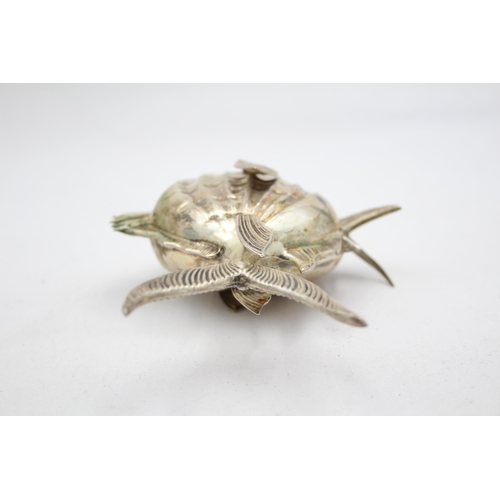 251 - Vintage .800 Continental SILVER Novelty Decorative Fish Ornament (74g)