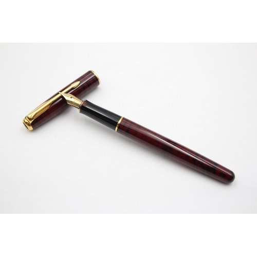 275 - PARKER Sonnet Burgundy FOUNTAIN PEN w/ 18ct Gold Nib WRITING Boxed