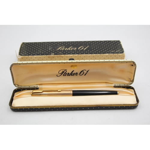 277 - Vintage PARKER 61 Black FOUNTAIN PEN w/ Gold Plate Nib & Cap WRITING Boxed