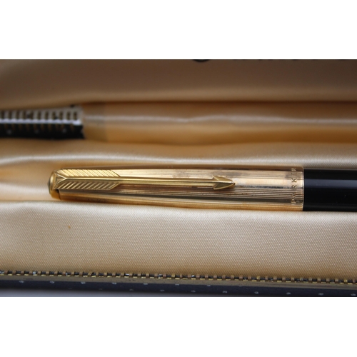 277 - Vintage PARKER 61 Black FOUNTAIN PEN w/ Gold Plate Nib & Cap WRITING Boxed