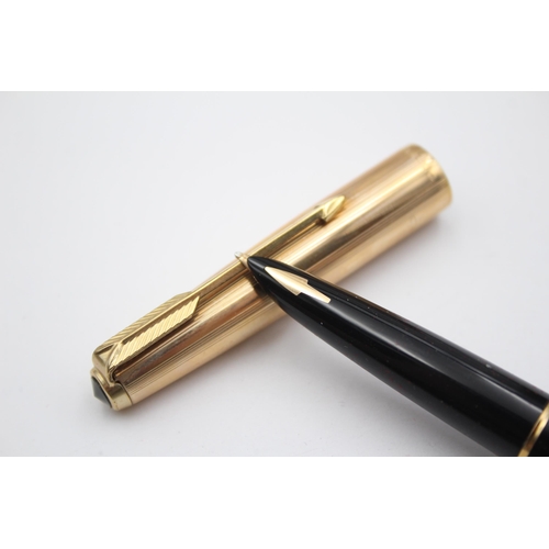 284 - Vintage PARKER 61 Black FOUNTAIN PEN w/ Gold Plate Cap WRITING Boxed