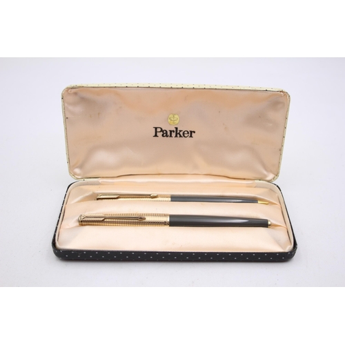 286 - Vintage PARKER 61 Grey FOUNTAIN PEN w/ Rolled Gold Cap, Pencil, Box Etc