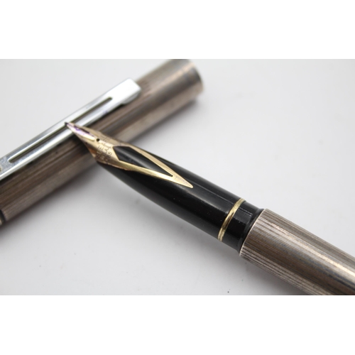 298 - Vintage SHEAFFER Targa .925 Sterling Silver Cased Fountain Pen w/ 14ct Gold Nib