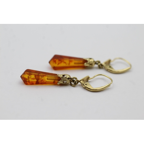 54 - 14ct Gold Amber Dewdrop Leverback Drop Earrings (1.9g)