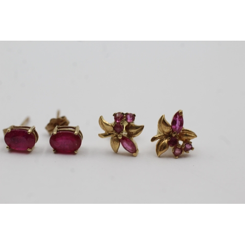 62 - 3x 9ct Gold Ruby Paired Stud Earrings (2.2g)