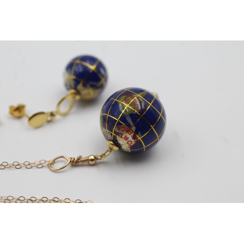 67 - 9ct Gold Lapis Lazuli Globe Pendant Necklace & Paired Drop Stud Earrings Set (14.7g)