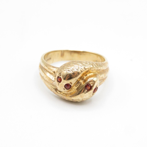 1 - 9ct gold snake ring with ruby eyes 7.5g  size T