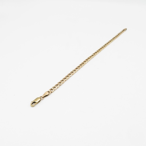 126 - 9ct gold bracelet 17.5cm long  3.4g