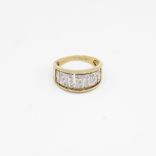 127 - 9ct gold and diamond Greek Key design ring size N  3g