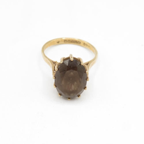 129 - 9ct gold and smoky quartz ring size N  3.4g