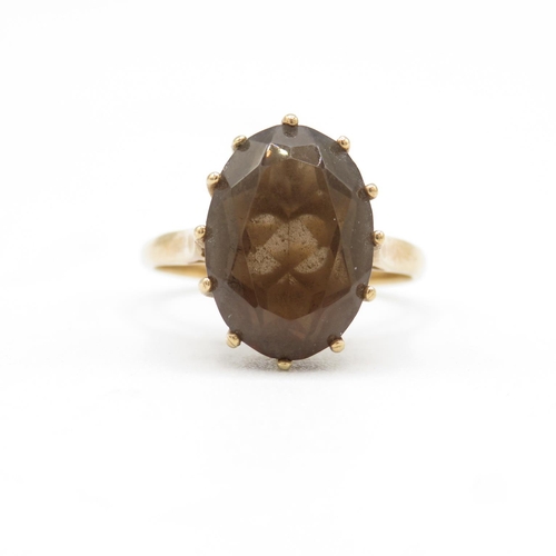 129 - 9ct gold and smoky quartz ring size N  3.4g