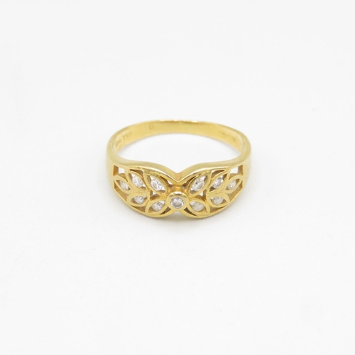 137 - 18ct gold and diamond ring size N  2.9g