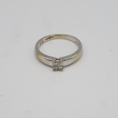 146 - 18ct white gold and diamond size N  3g