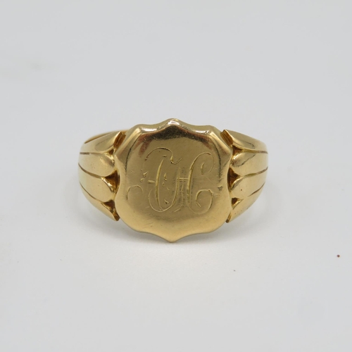 148 - 18ct gold signet ring size V 7.9g