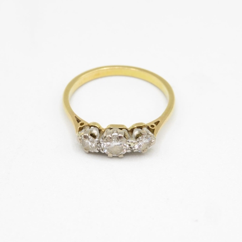 163 - 18ct gold and diamond ring size M  2.5g