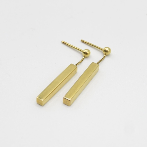 17 - 9ct gold drop earrings (without butterfly backs)  1.4g