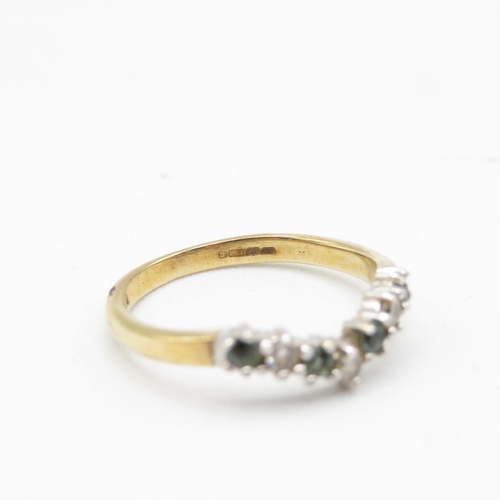 19 - 9ct gold diamond and sapphire wishbone ring size J  1.5g
