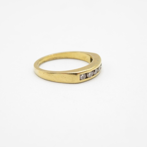 194 - 18ct gold and diamond ring size K  2.7g