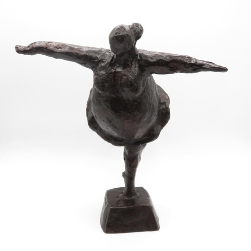 243 - Bronze rotund ballet dancer 1.8kilos 92 high lost wax technique moulding