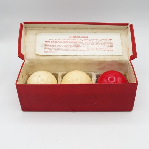 250 - 1910 full size billiard ball set 60mm diameter