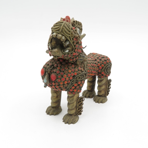 260 - Chinese bronze Fu dog with detachable head to reveal container within - coral inserts - 110mm long x... 