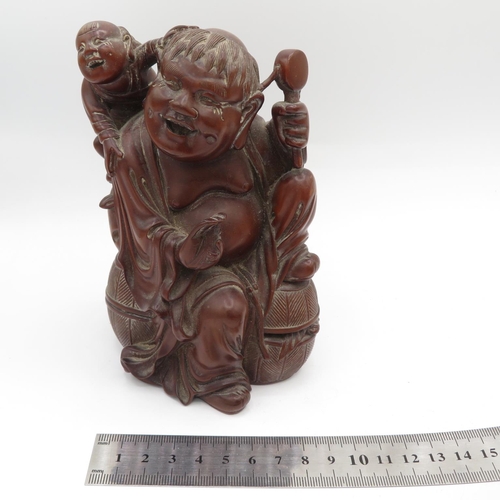 262 - Finely carved Chinese wooden figure with incredible detail - 160mm high