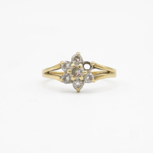 72 - 9ct gold and CZ ring size L (stone missing)  1.1g