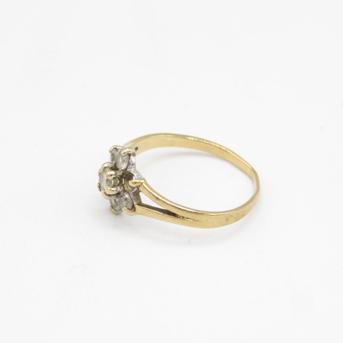 72 - 9ct gold and CZ ring size L (stone missing)  1.1g