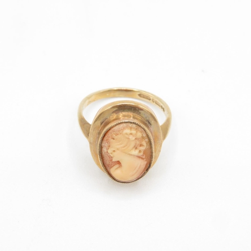 73 - 9ct gold Cameo ring size O  4.7g