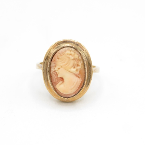 73 - 9ct gold Cameo ring size O  4.7g