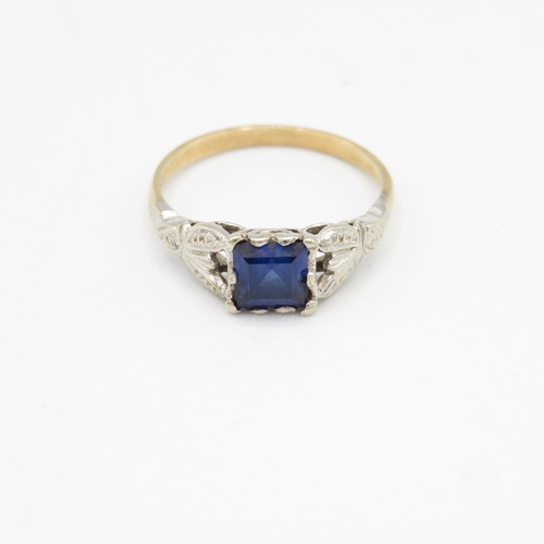 78 - Platinum, 9ct gold and sapphire ring - sapphire 5mmx5mm - size P  2.5g