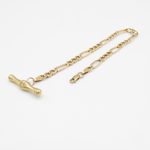 88 - 9ct gold bracelet with T bar  17.5cm long  3.2g