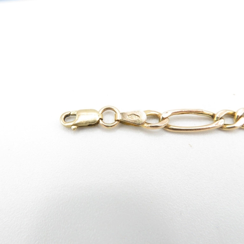 88 - 9ct gold bracelet with T bar  17.5cm long  3.2g