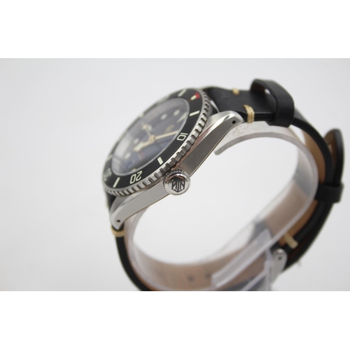 226 - Gents NTH BARRACUDA 300M Divers WRISTWATCH Automatic WORKING