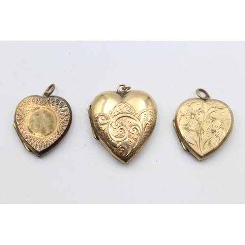 208 - 3 X 9ct Back & Front Gold Vintage Etched Heart Lockets (12g)