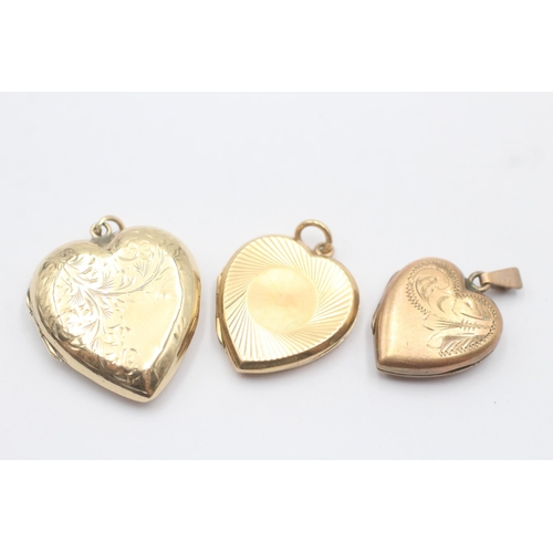 212 - 3 X 9ct Back & Front Gold Vintage Etched Heart Lockets (9.9g)