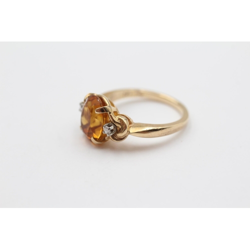 112 - 14ct Gold Citrine Single Stone Ring With Diamond Sides (4.3g) Size K